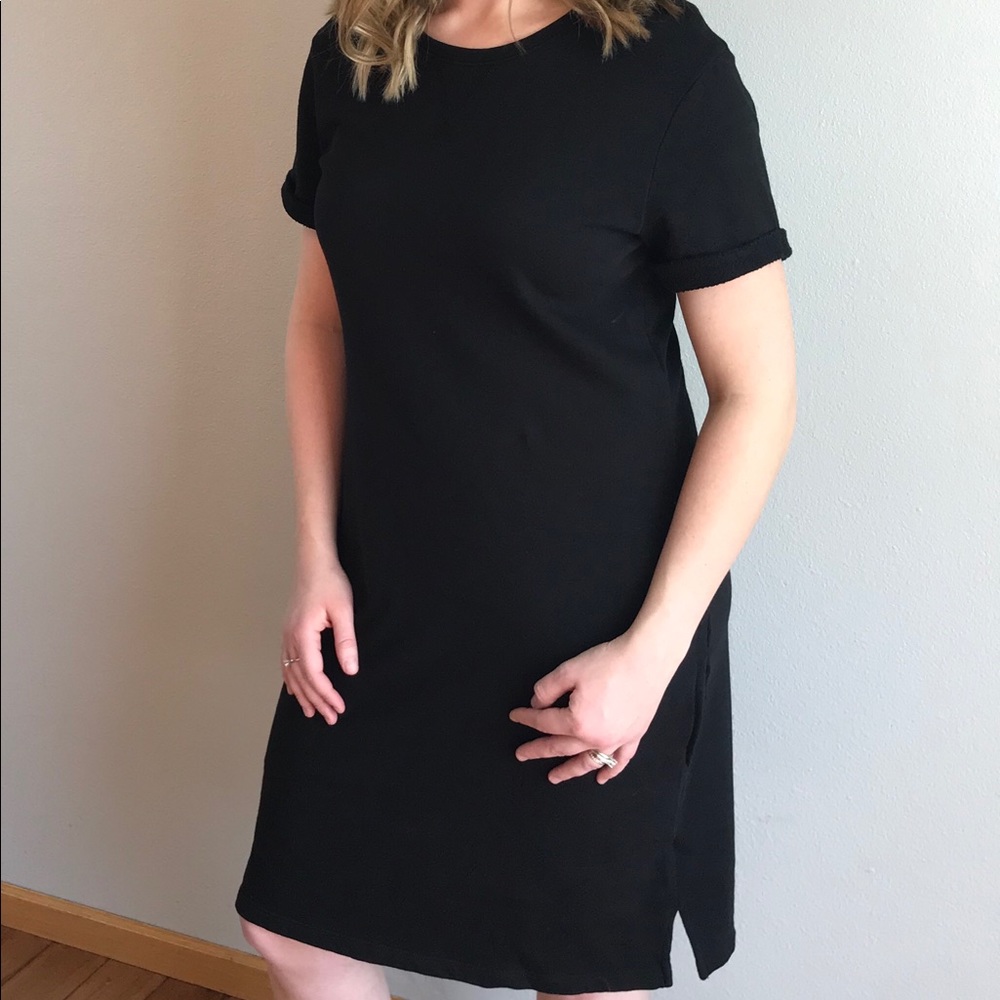 Athleta Black Short Sleeve Sweatshirt Dress Medium